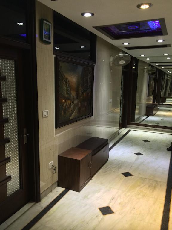 Adb Rooms Hotel Indo Continental Neu-Delhi Exterior foto