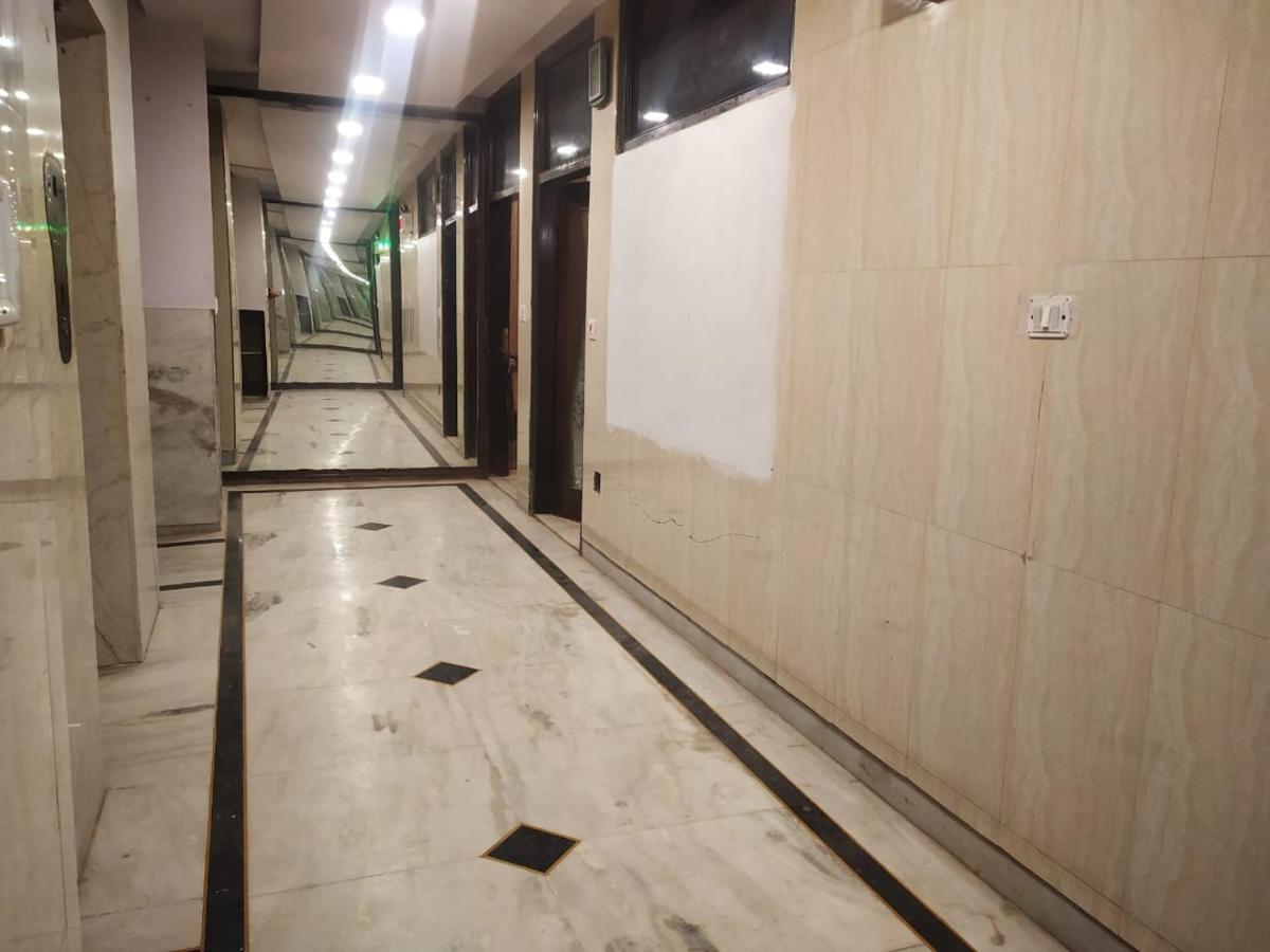 Adb Rooms Hotel Indo Continental Neu-Delhi Exterior foto